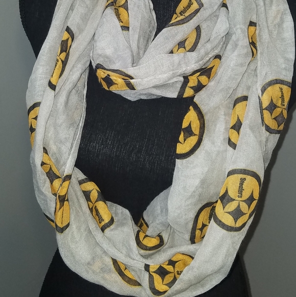 NFL PITTSBURGH STEELERS Women's Infinity Scarf - Picture 6 of 8